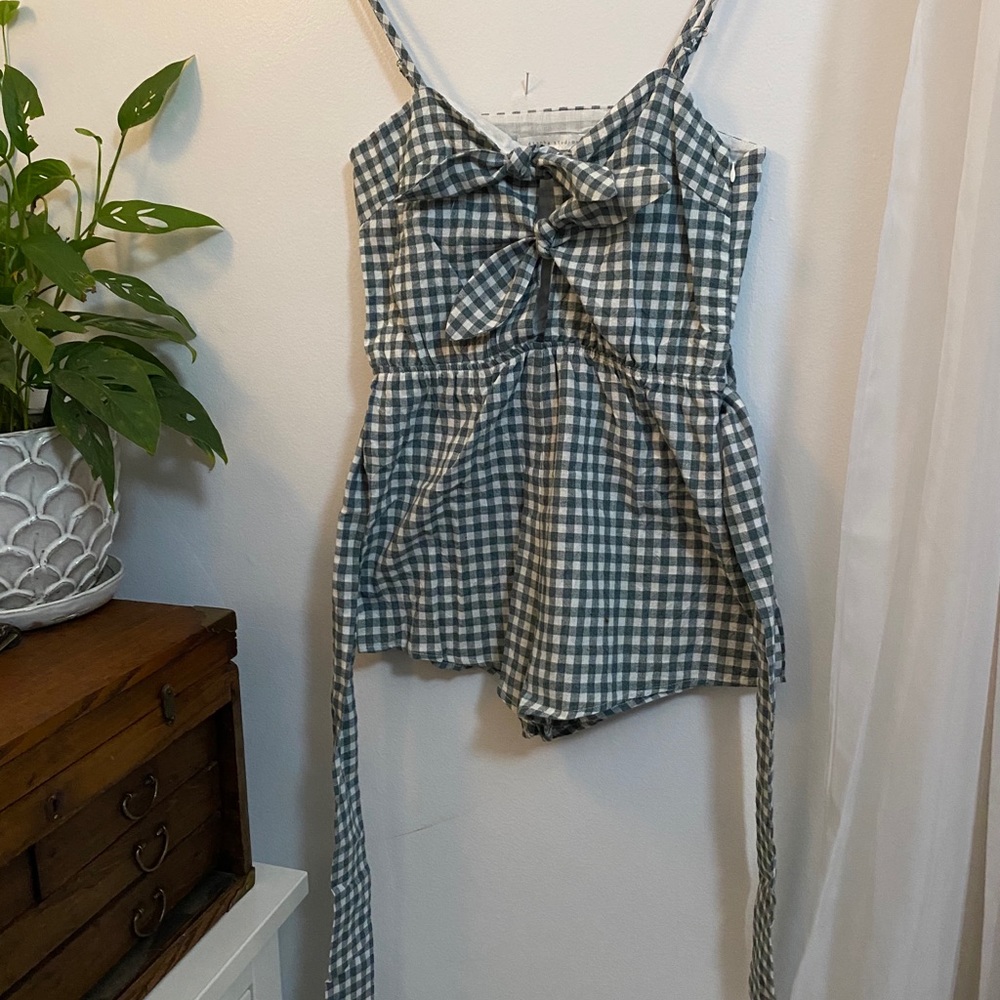 Romper - Picture 5 of 5
